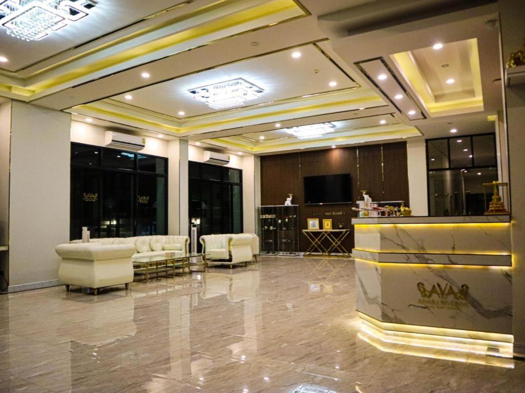 Aiyara Riverine Hotel, ナコンパノム エクステリア 写真