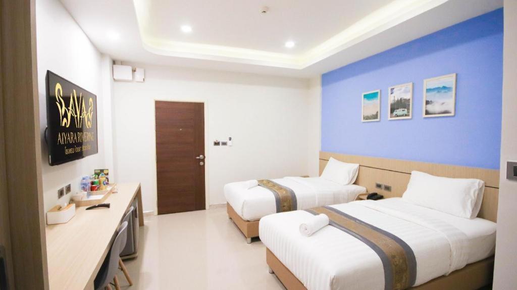 Aiyara Riverine Hotel, ナコンパノム エクステリア 写真
