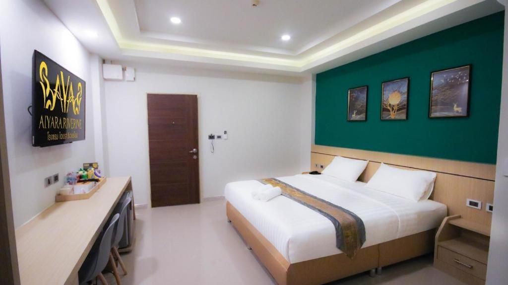 Aiyara Riverine Hotel, ナコンパノム エクステリア 写真