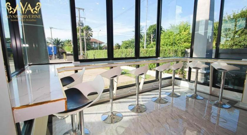 Aiyara Riverine Hotel, ナコンパノム エクステリア 写真