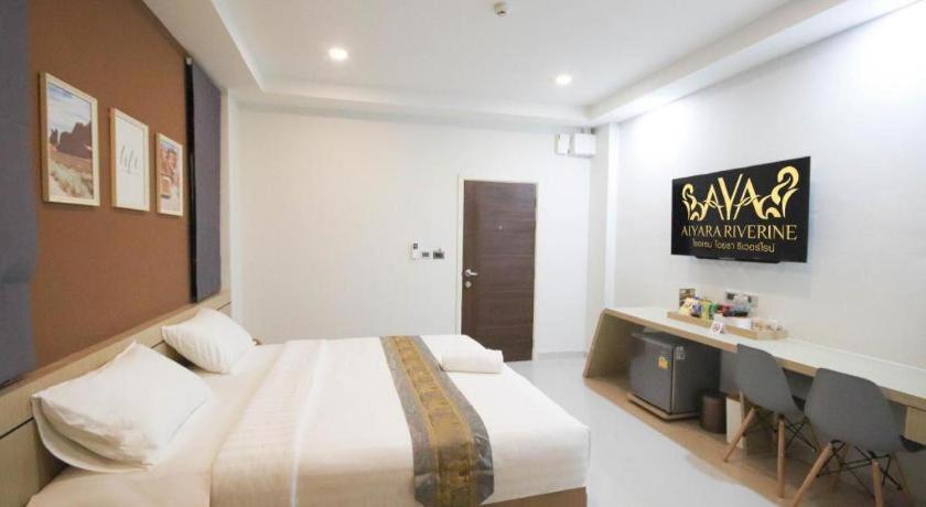 Aiyara Riverine Hotel, ナコンパノム エクステリア 写真