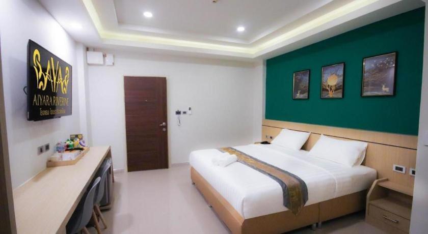Aiyara Riverine Hotel, ナコンパノム エクステリア 写真